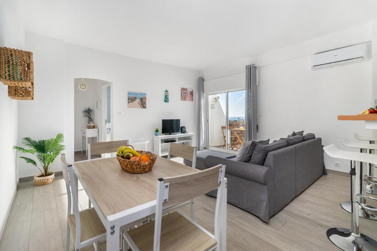 Apartamento Cor Do Mar - Sunny, Clean And Spacious Apartment With Sea View, In Alvor - Very Close Walking Distance To The Beach And Alvor Village Eksteriør bilde