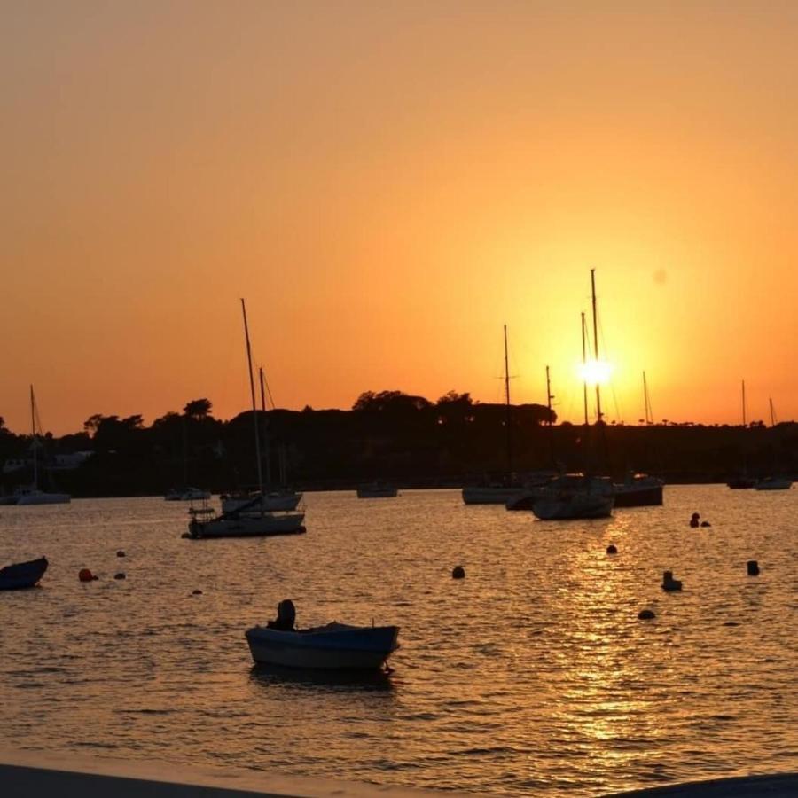 Apartamento Cor Do Mar - Sunny, Clean And Spacious Apartment With Sea View, In Alvor - Very Close Walking Distance To The Beach And Alvor Village Eksteriør bilde